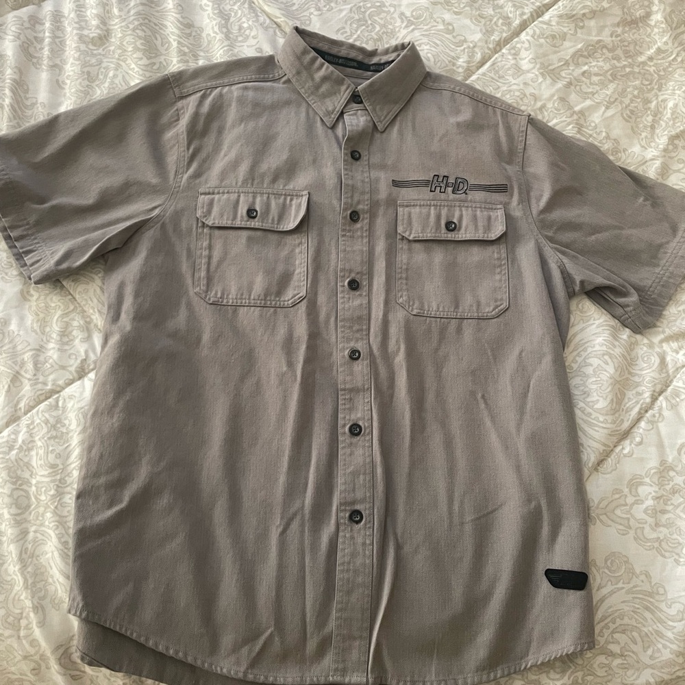 LOT of 3 Harley Davidson men’s shirts size large like new condition